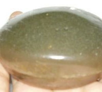 Sabonete esfoliante com bucha