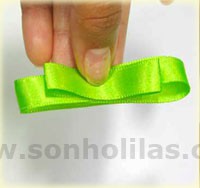 Como fazer laços de fita